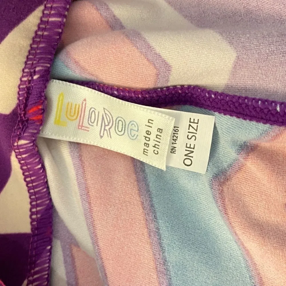 1454 LuLaRoe Leggings Size OS Blue Red Cream Purple Chevron Print New